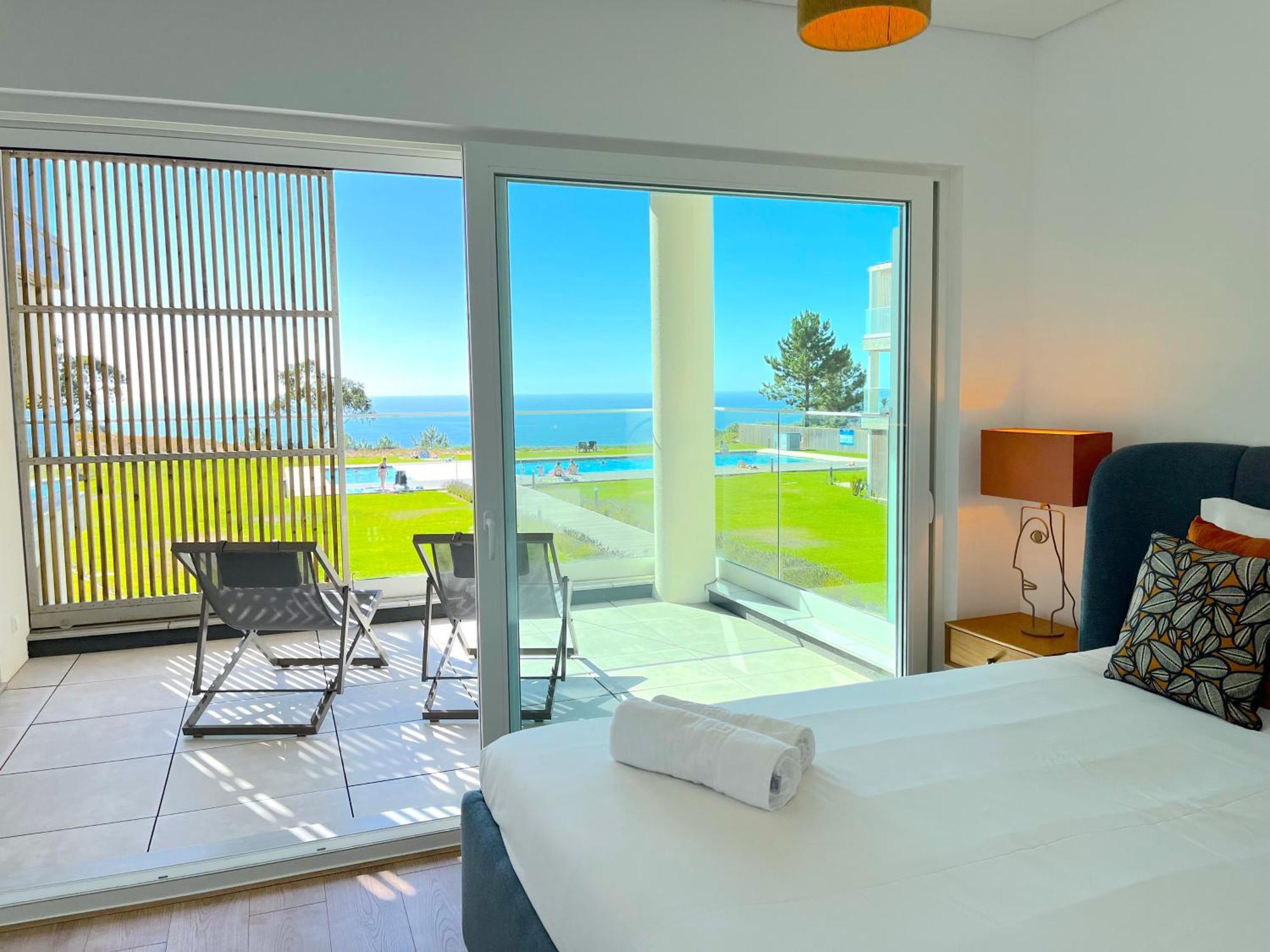 Mar A Vista - Condominium With Pool, Gym And Sea Views Назаре Экстерьер фото